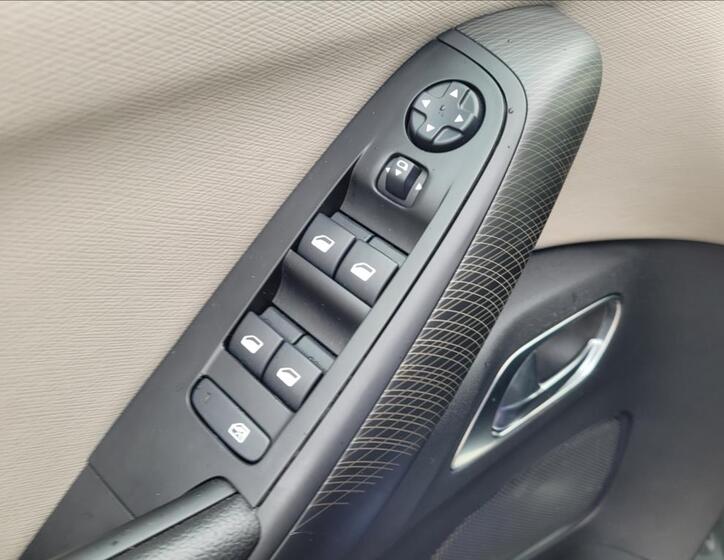 Citroën C4 SpaceTourer 10