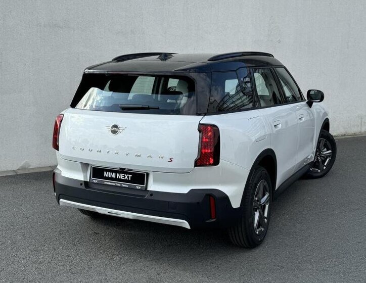 Mini Countryman SUV 2,0 l 160 kw