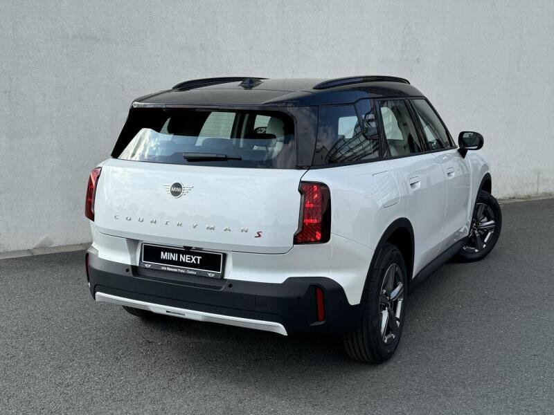 Mini Countryman SUV 2,0 l 160 kw