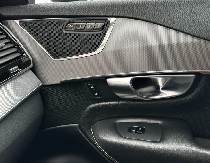 Volvo XC90 Ostatní 2,0 l 173 kw