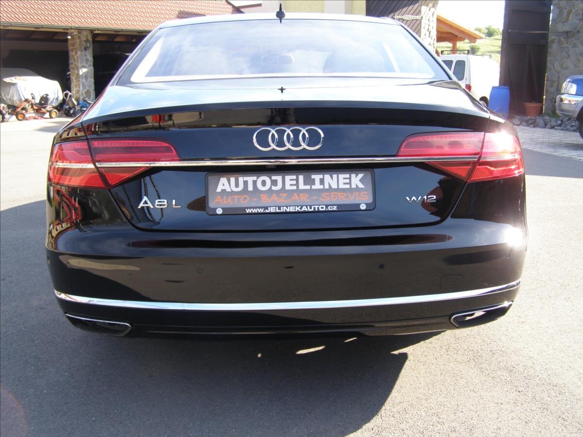 Audi A8 Sedan 6,3 l 368 kw