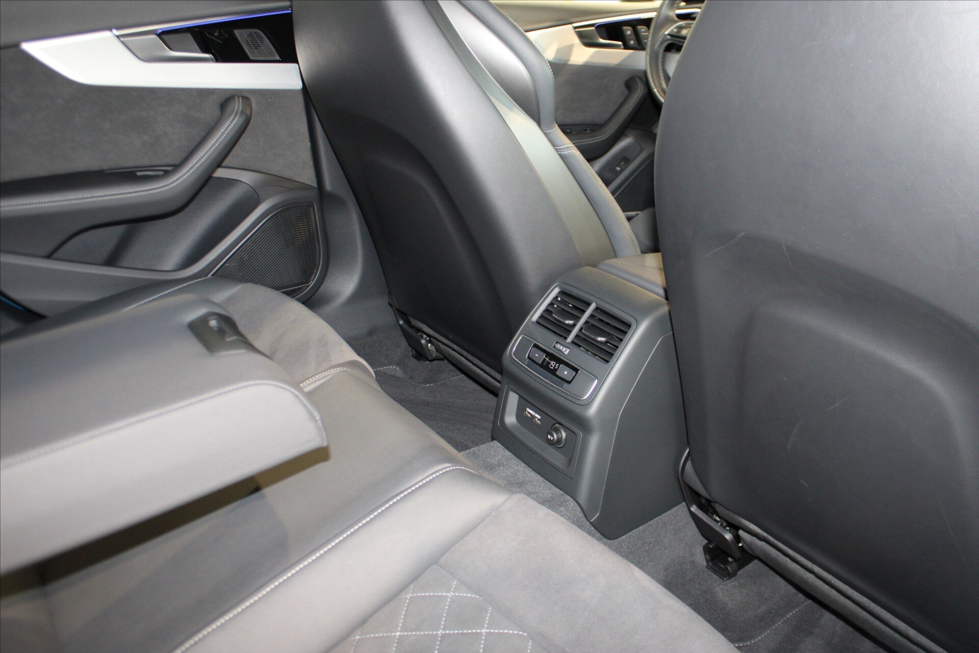 Audi S5 Liftback 3,0 l 251 kw