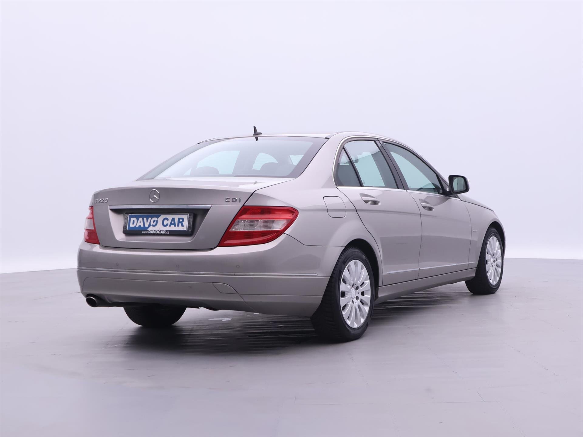 Mercedes-Benz Třídy C Sedan / Limuzína 2,1 l 125 kw