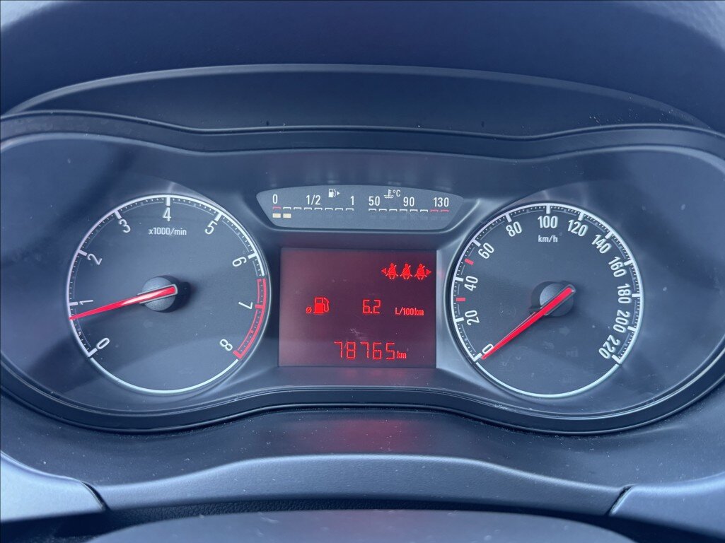 Opel Corsa Hatchback 1,2 l 51 kw