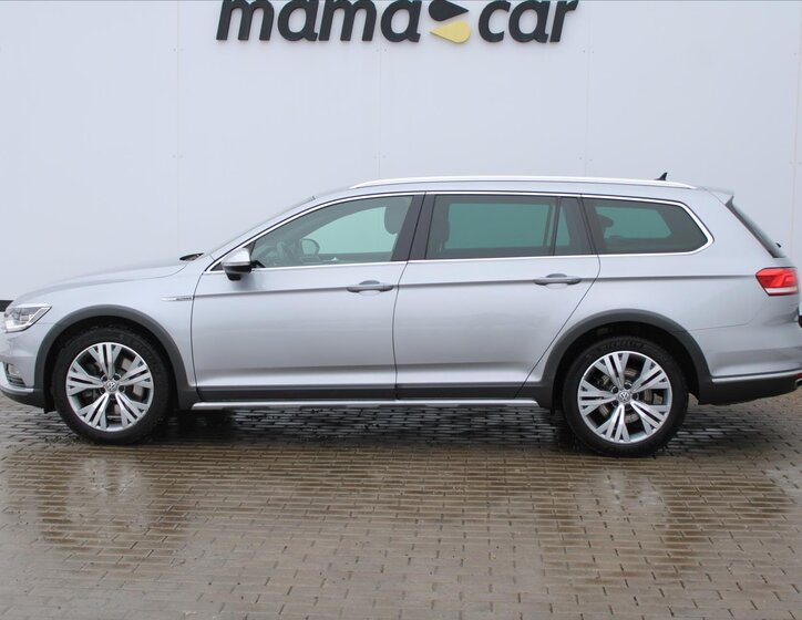 Volkswagen Passat Kombi 2,0 l 176 kw