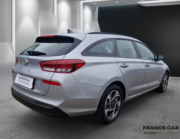 Hyundai i30 Kombi 1,5 l 71 kw