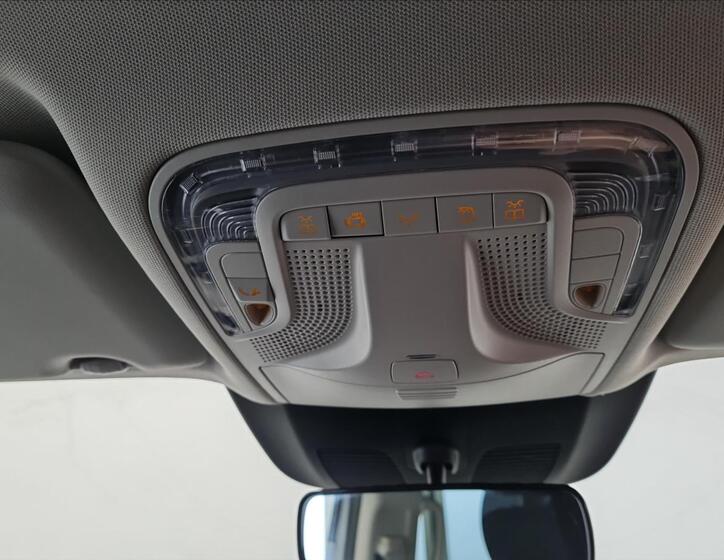 Mercedes-Benz Vito 18