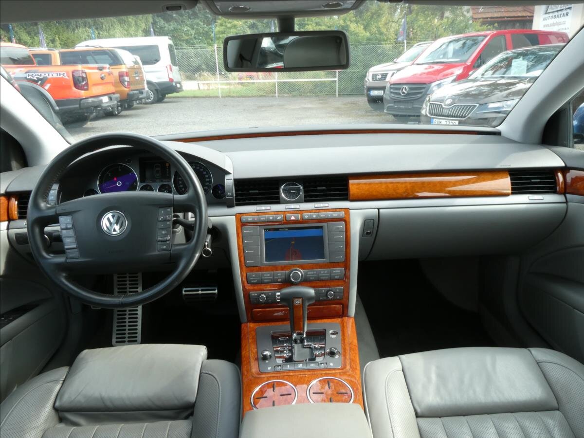 Volkswagen Phaeton Sedan 3,0 l 171 kw
