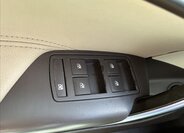 Opel Insignia Kombi 2,0 l 118 kw