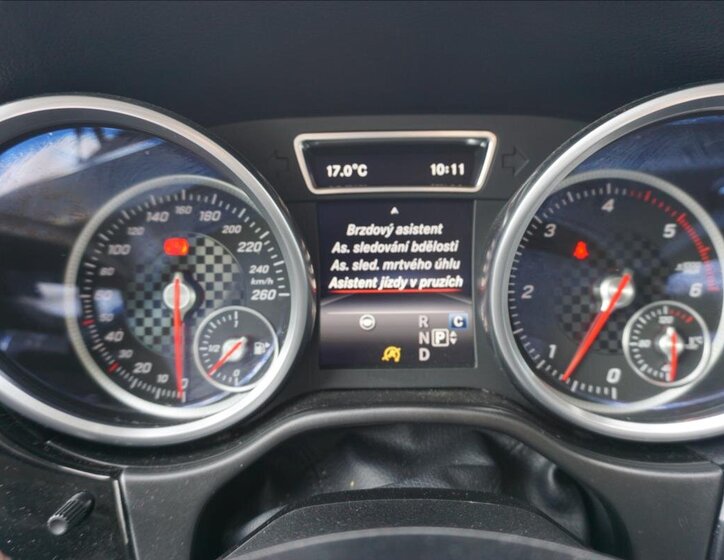 Mercedes-Benz GLE 21