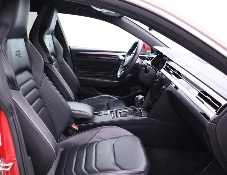 Volkswagen Arteon 12