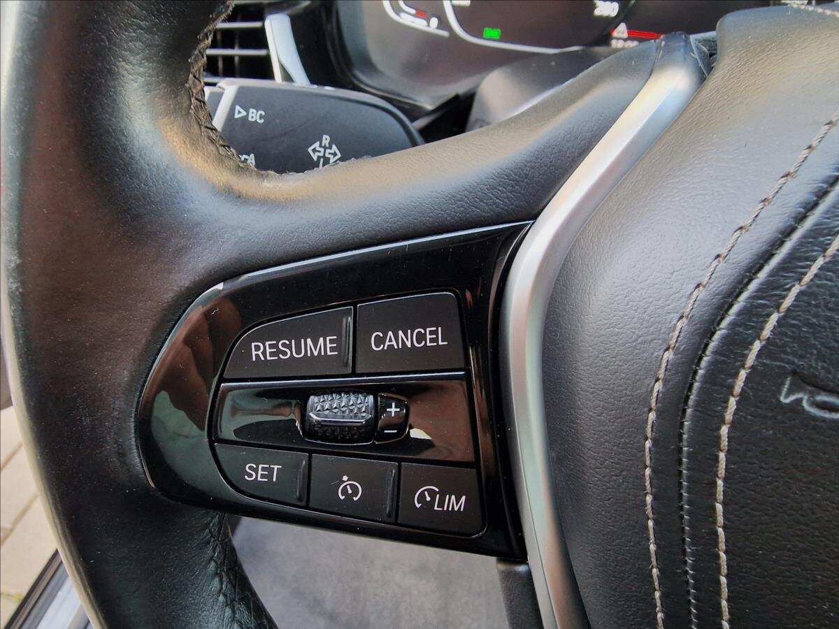 BMW Řada 5 Kombi 2,0 l 140 kw