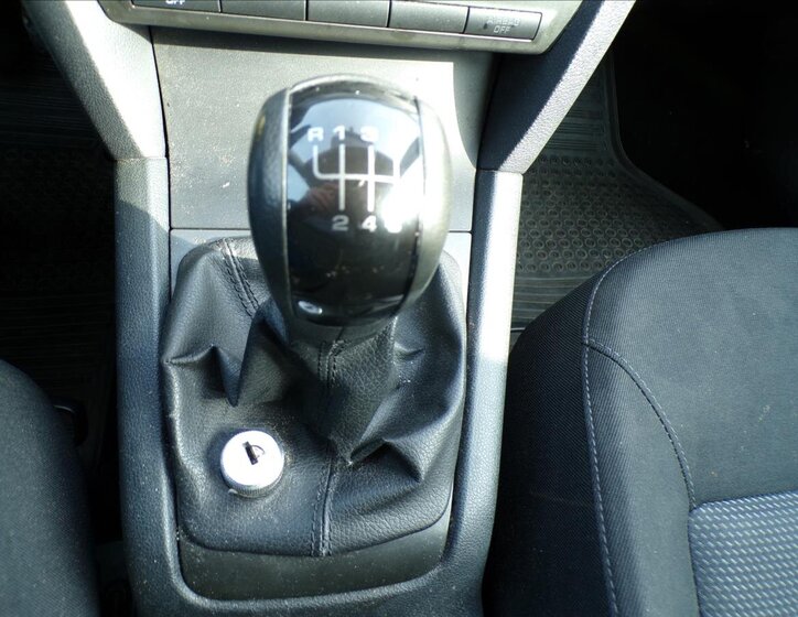 Škoda Octavia Sedan / Limuzína 1,8 l 118 kw