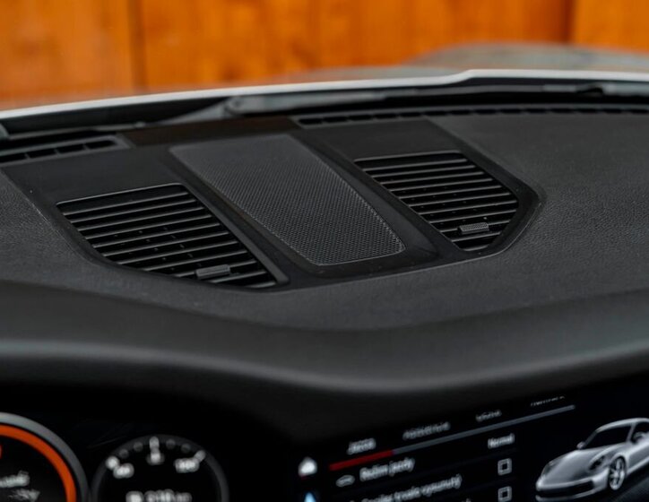 Porsche 911 Kupé 3,0 l 283 kw