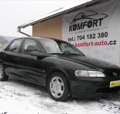 Opel Vectra 1