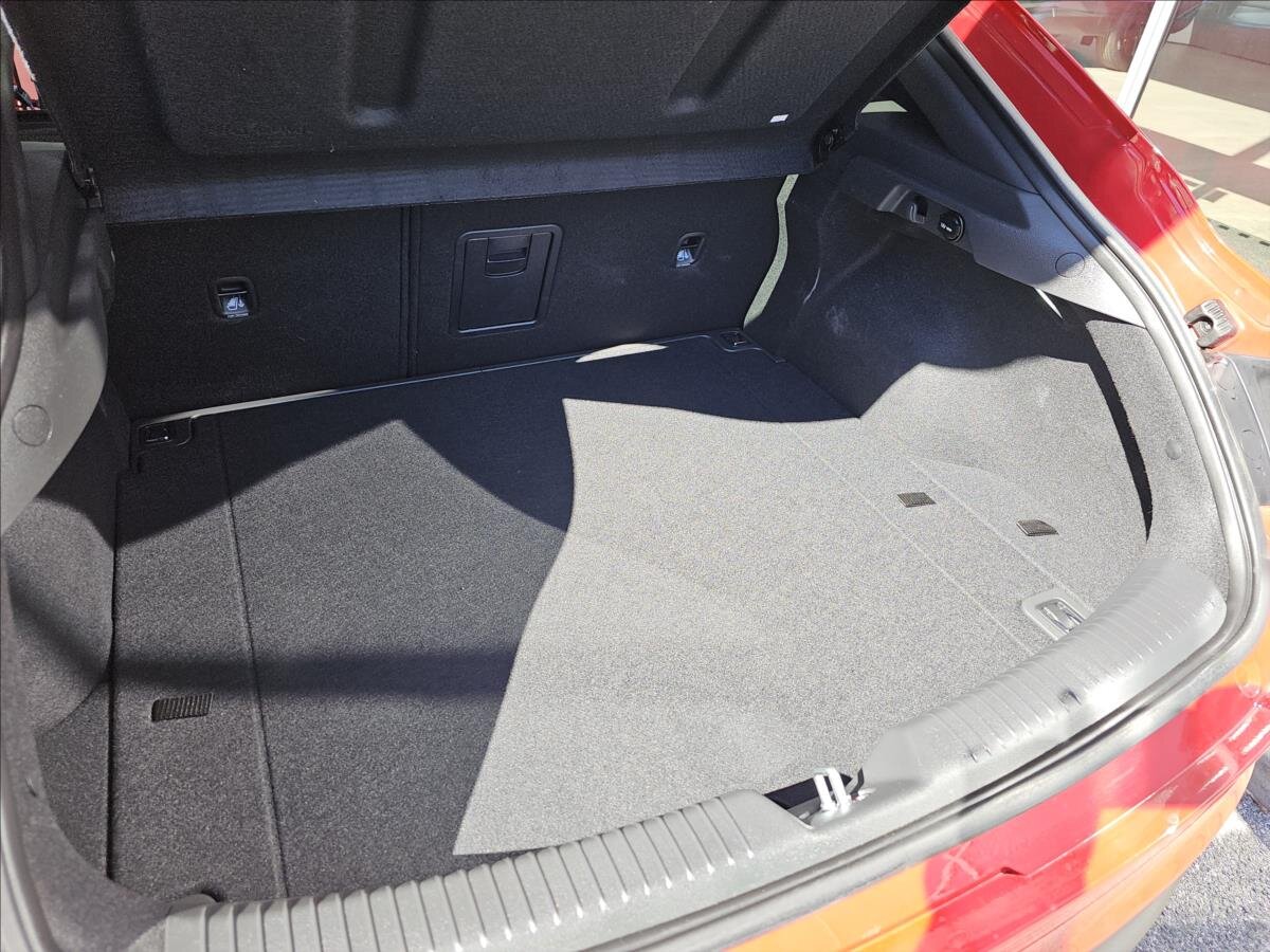 Hyundai i30 Liftback 998,0 73 kw