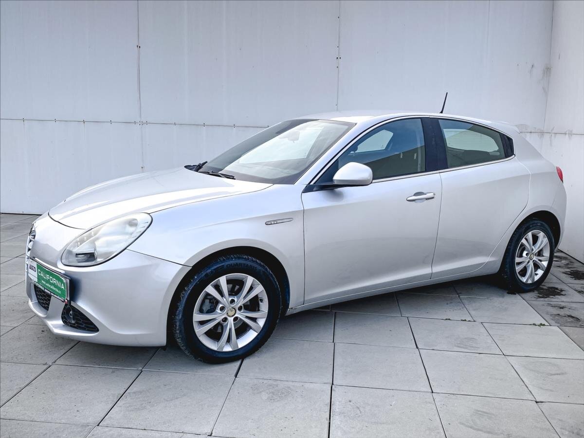 Alfa Romeo Giulietta Hatchback 1,6 l 77 kw