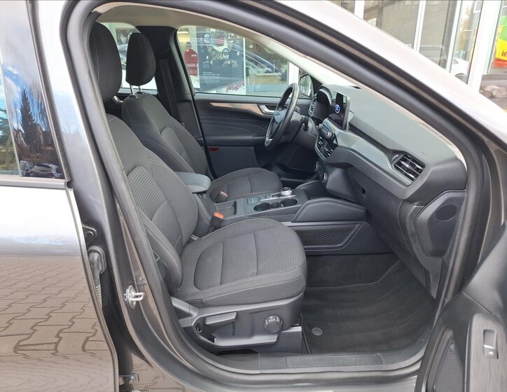 Ford Kuga SUV 2,0 l 110 kw