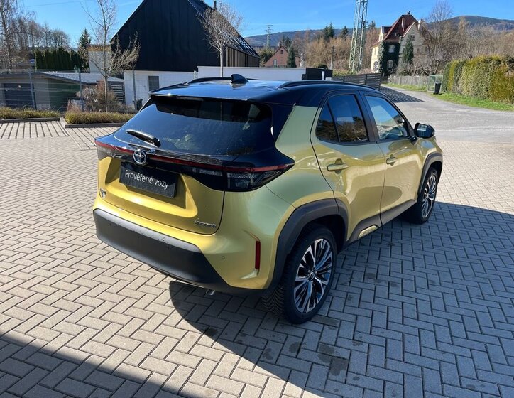 Toyota Yaris Cross SUV / Terénní 1,5 l 68 kw