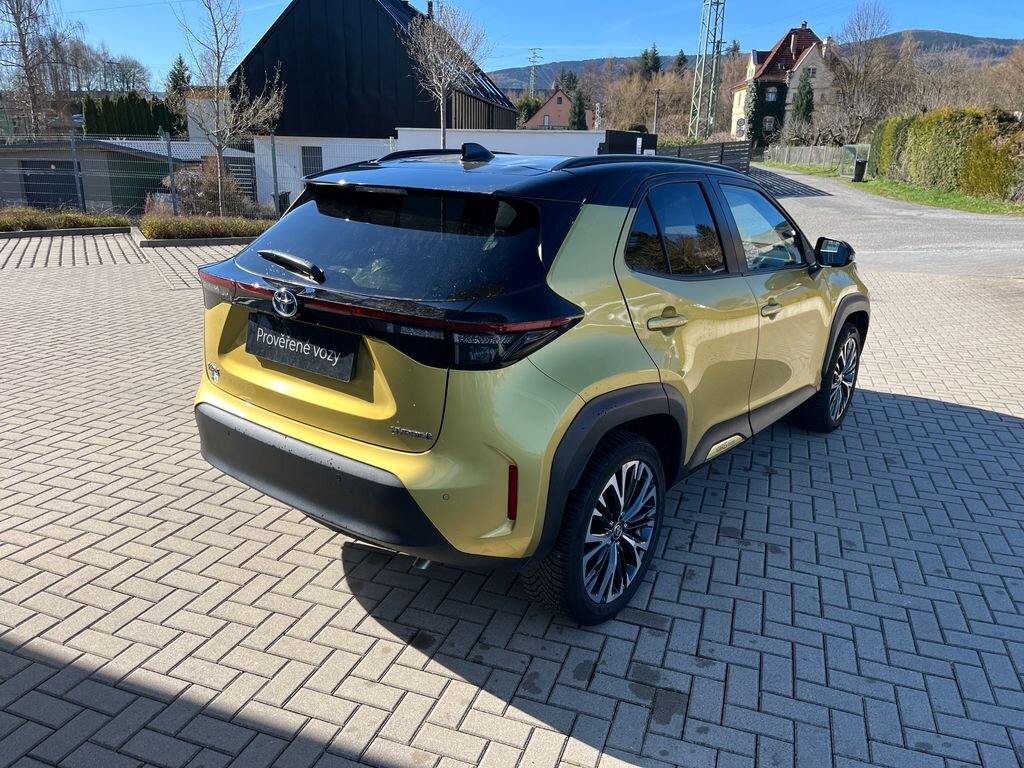 Toyota Yaris Cross SUV / Terénní 1,5 l 68 kw