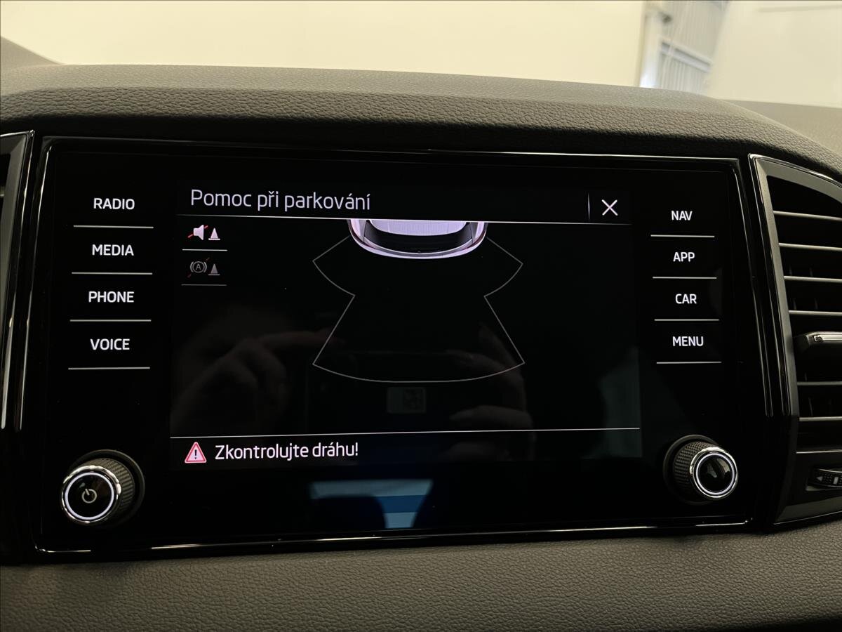 Škoda Karoq SUV 1,5 l 110 kw