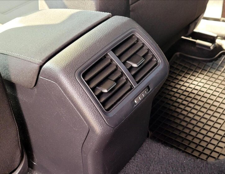 Volkswagen Golf Kombi 1,6 l 85 kw