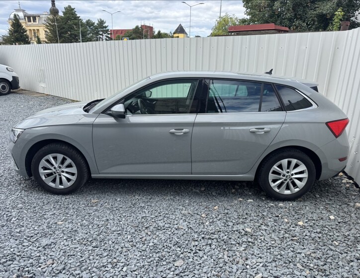 Škoda Scala 4