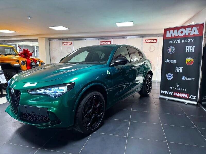 Alfa Romeo Stelvio SUV 2,9 l 382 kw