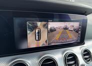 Mercedes-Benz Třídy E 33