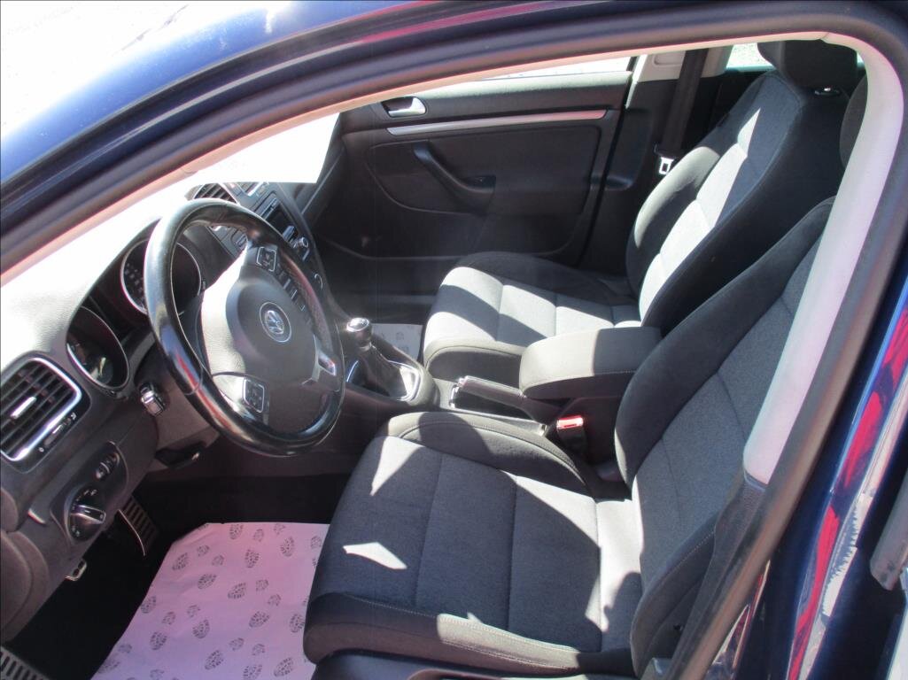 Volkswagen Golf Kombi 1,4 l 90 kw