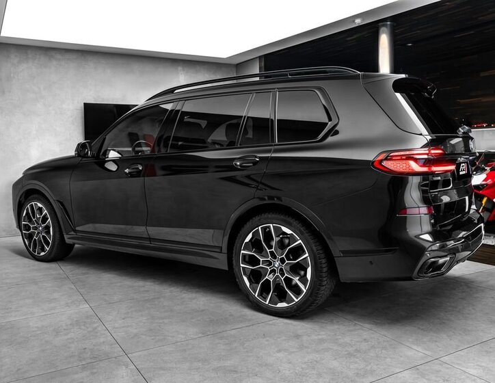 BMW X7 7