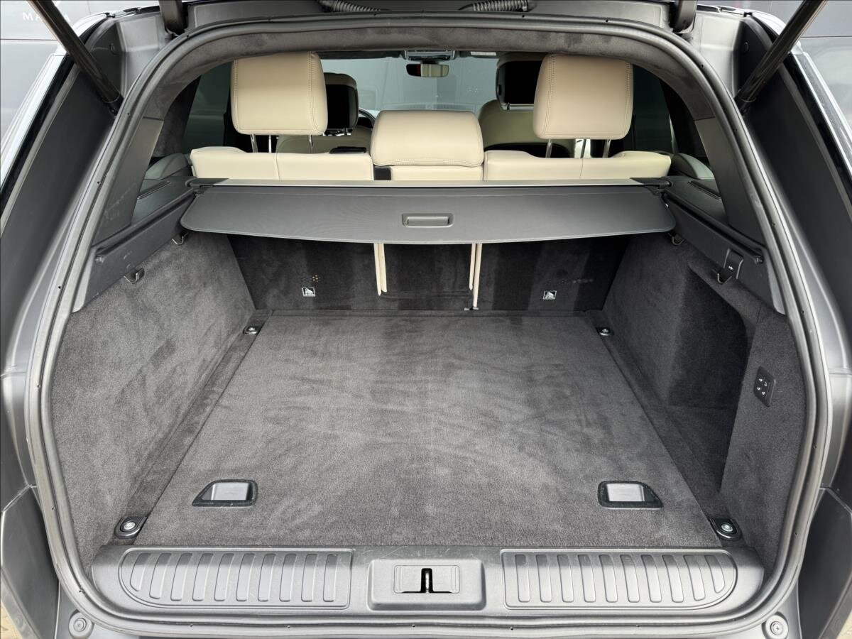 Land Rover Range Rover Sport SUV / Terénní 5,0 l 386 kw