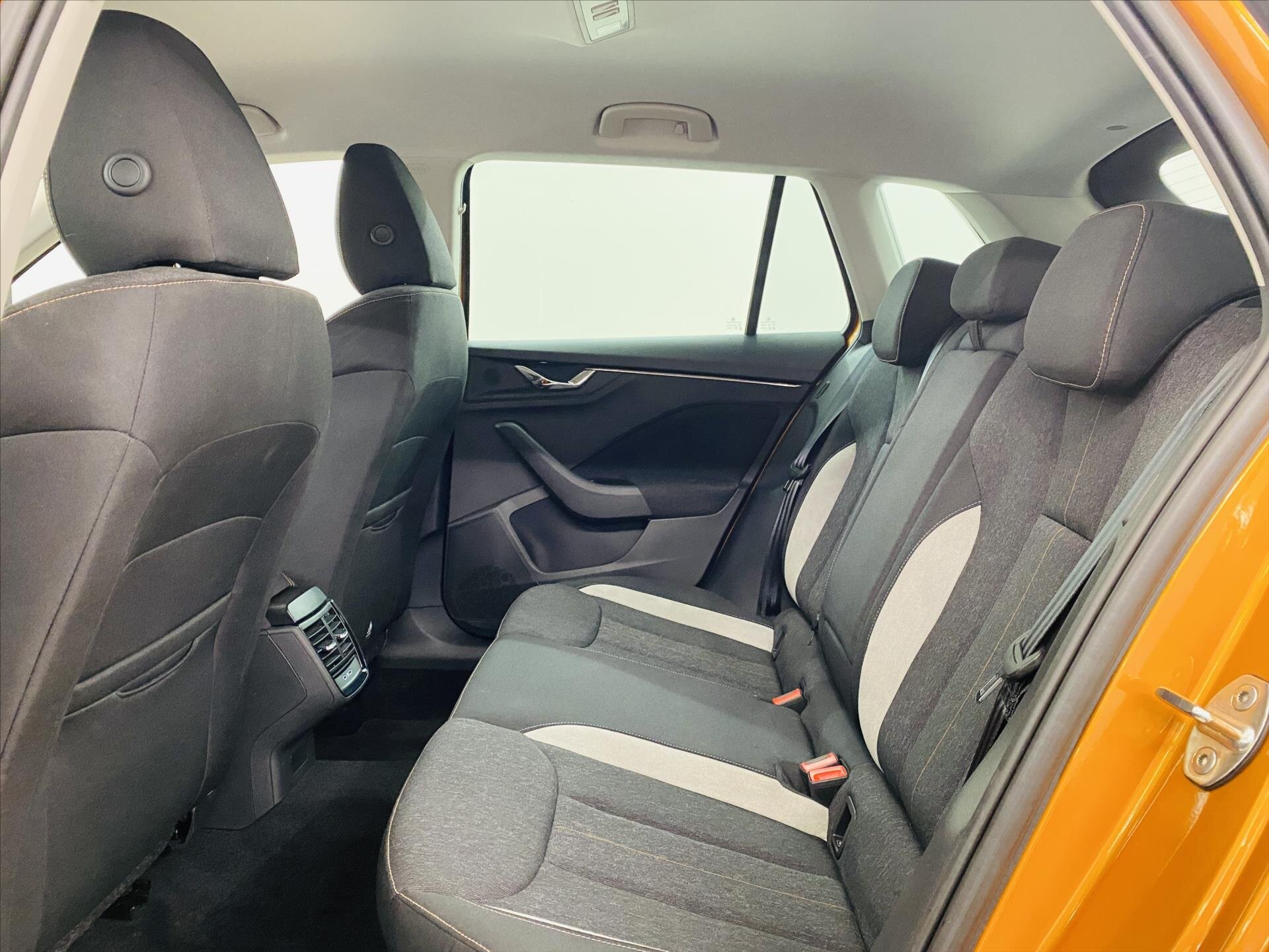 Škoda Kamiq Hatchback 1,5 l 110 kw