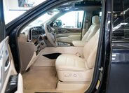 Cadillac Escalade 17