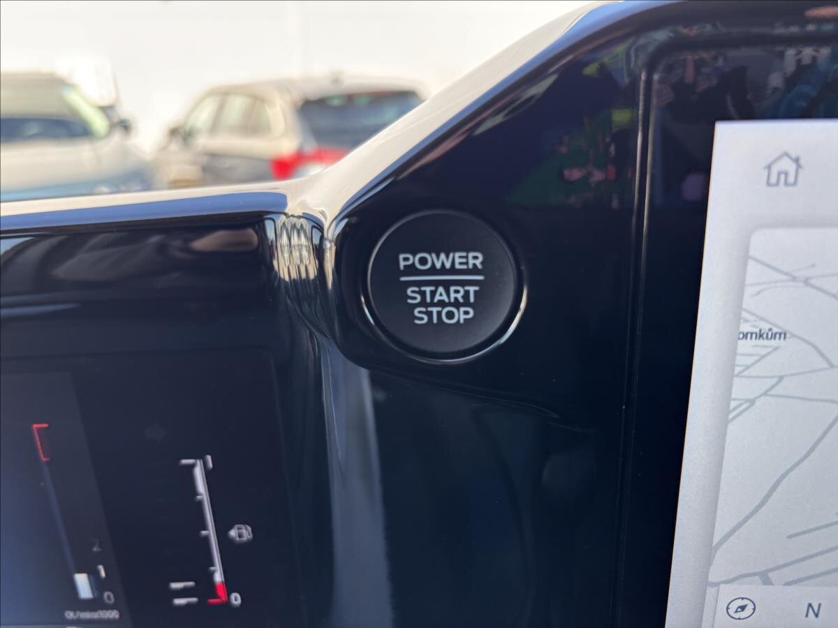 Ford Tourneo Custom Kombi 2,0 l 125 kw