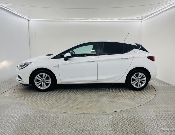 Opel Astra Hatchback 1,4 l 74 kw