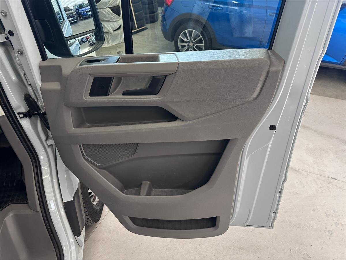 Volkswagen Crafter Skříň 2,0 l 103 kw