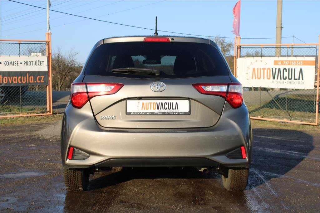 Toyota Yaris Hatchback 1,5 l 82 kw