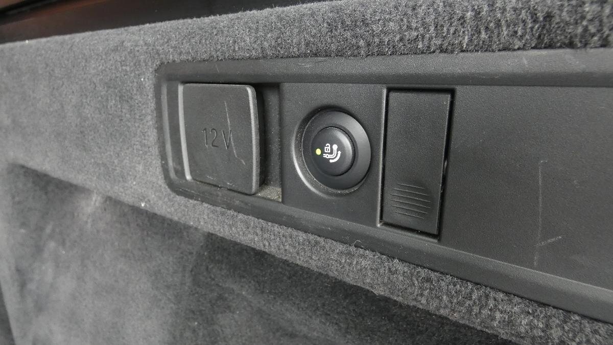 BMW X5 SUV / Terénní 3,0 l 250 kw