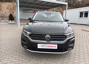 Volkswagen T-Roc SUV / Terénní 1,5 l 110 kw