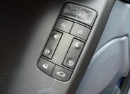 Opel Vectra Sedan / Limuzína 1,8 l 90 kw