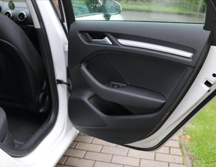 Audi A3 Hatchback 1,6 l 81 kw