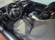 Mini Cooper Hatchback 0,0 0