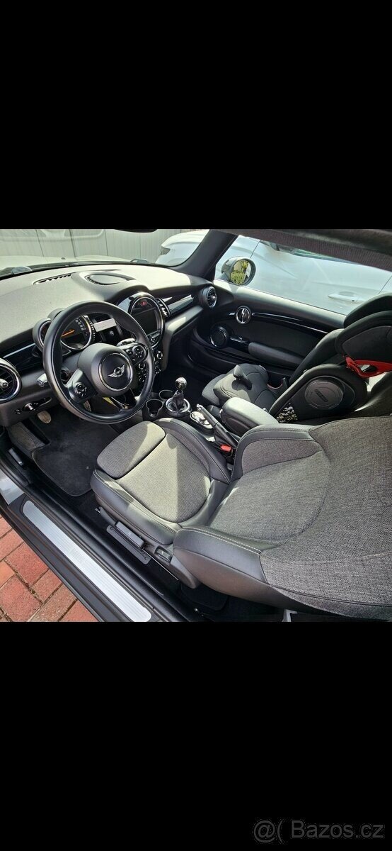 Mini Cooper Hatchback 0,0 0