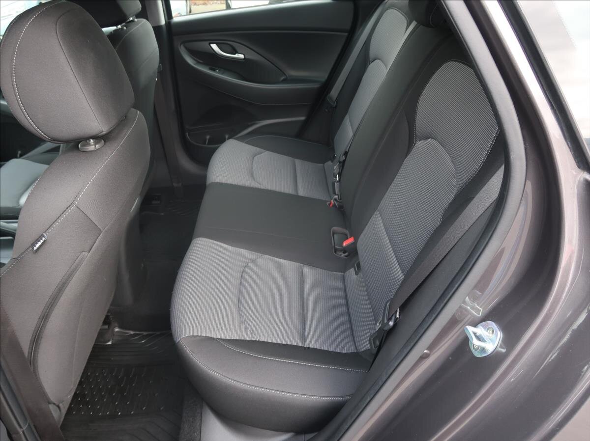 Hyundai i30 Hatchback 1,4 l 73 kw