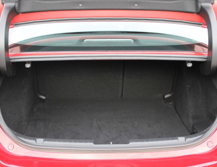 Mazda 3 Sedan 2,0 l 90 kw