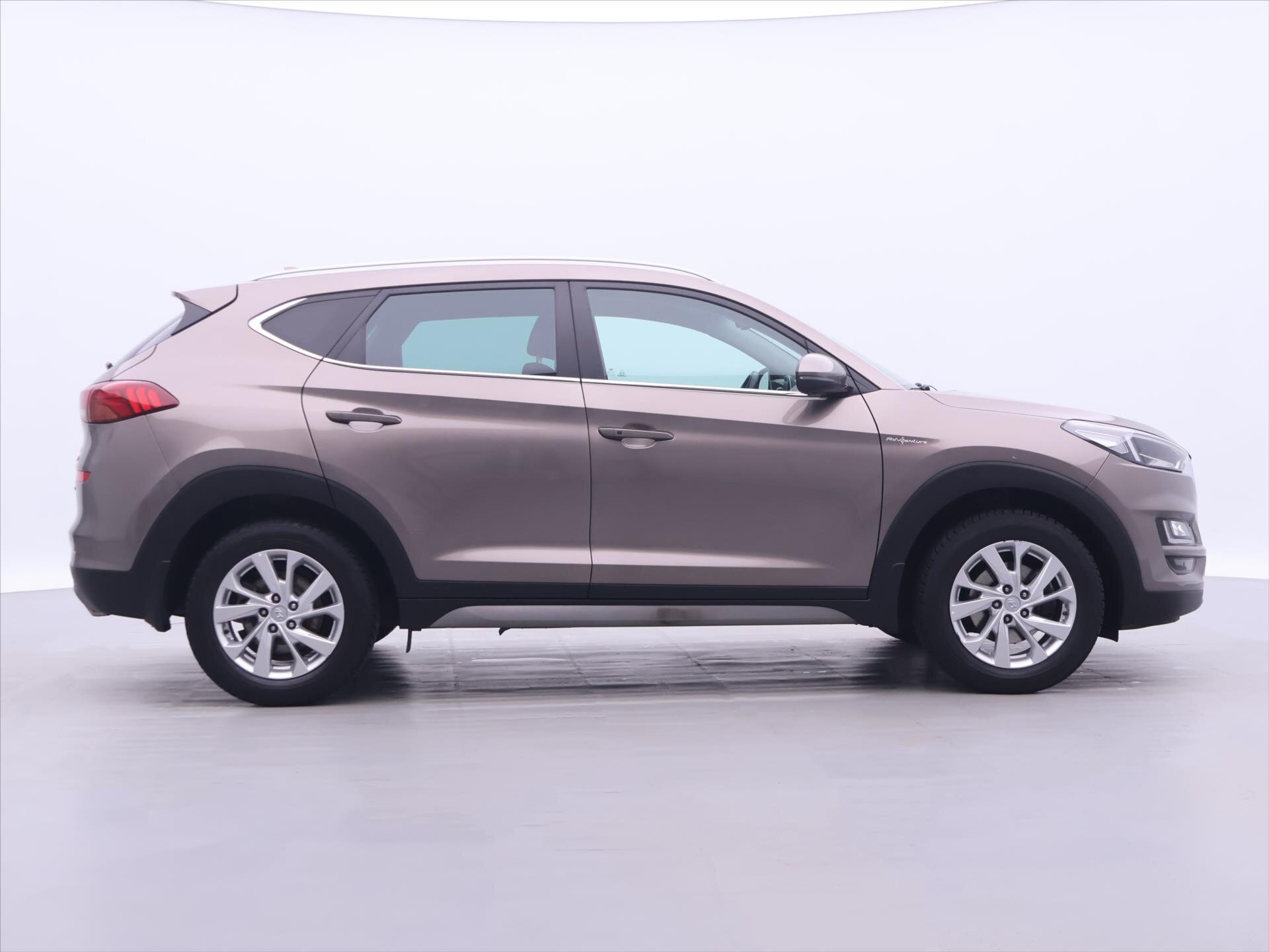 Hyundai Tucson SUV / Terénní 1,6 l 100 kw