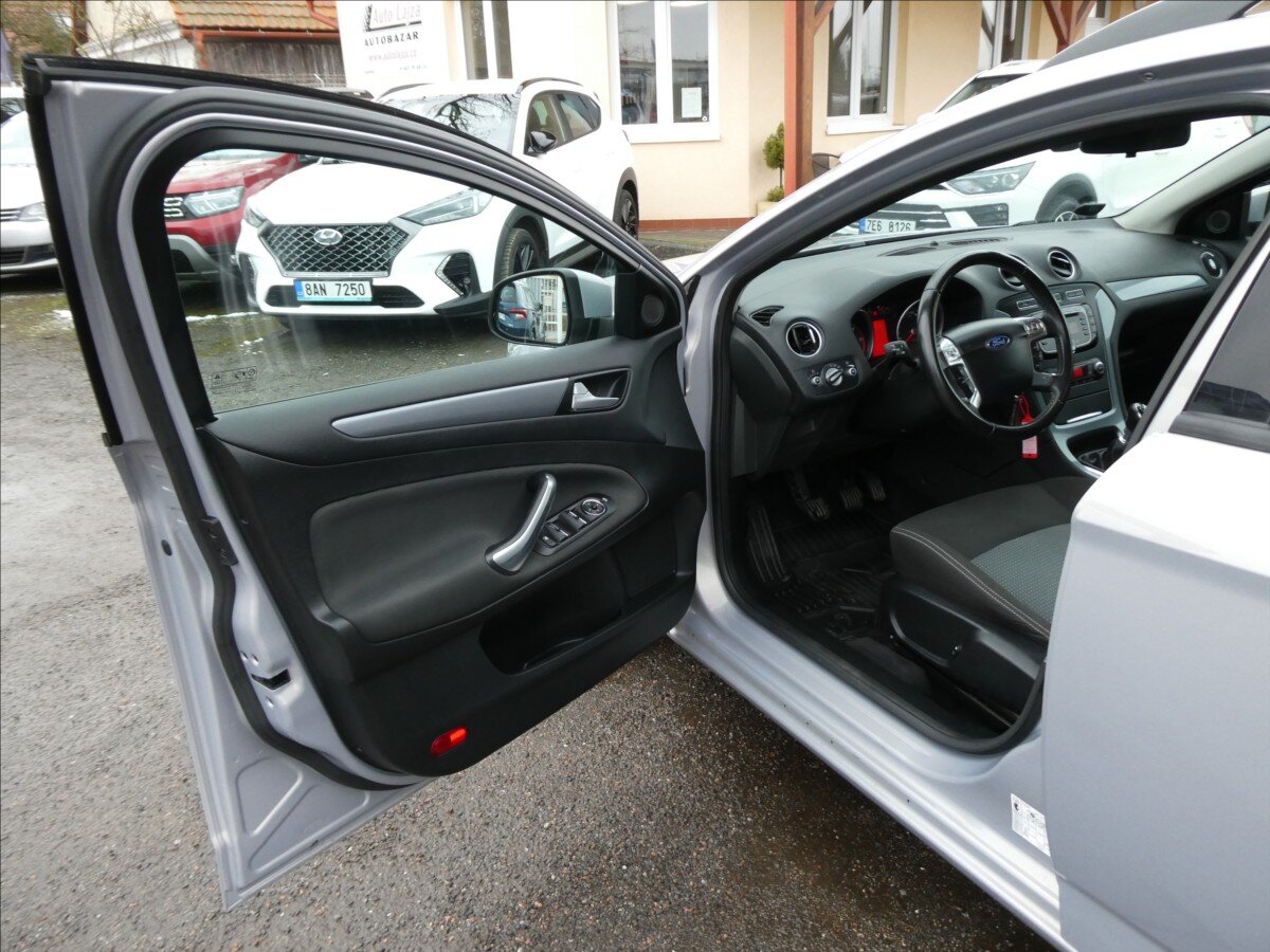 Ford Mondeo Kombi 1,6 l 85 kw