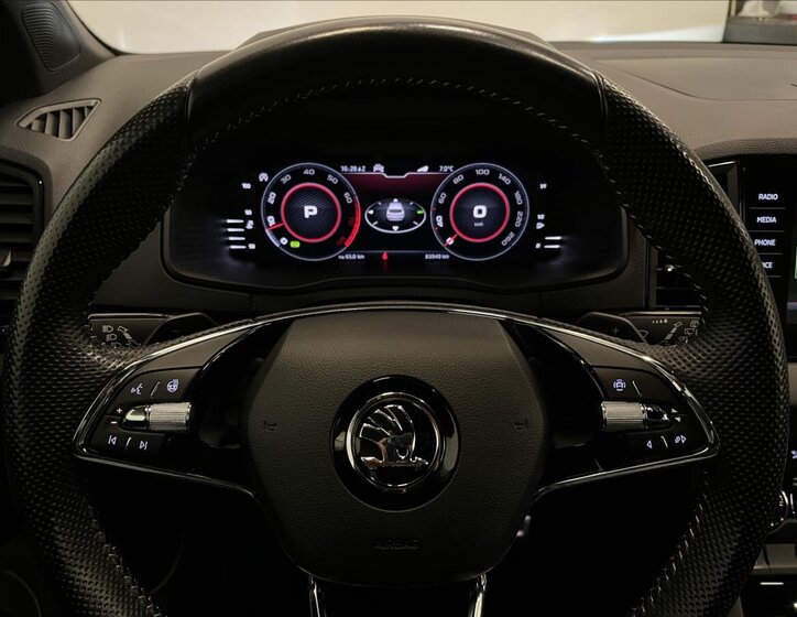 Škoda Karoq SUV 1,5 l 110 kw