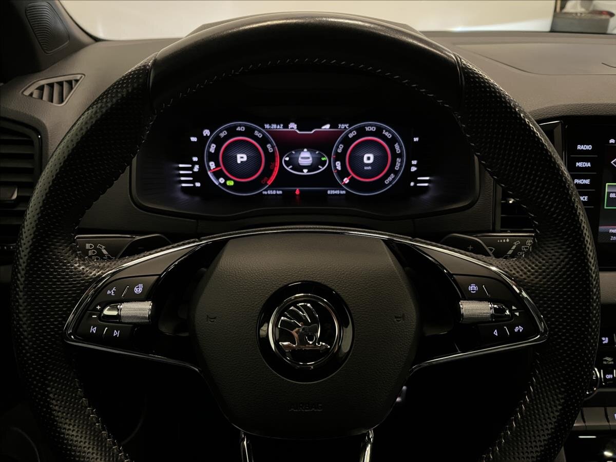 Škoda Karoq SUV 1,5 l 110 kw